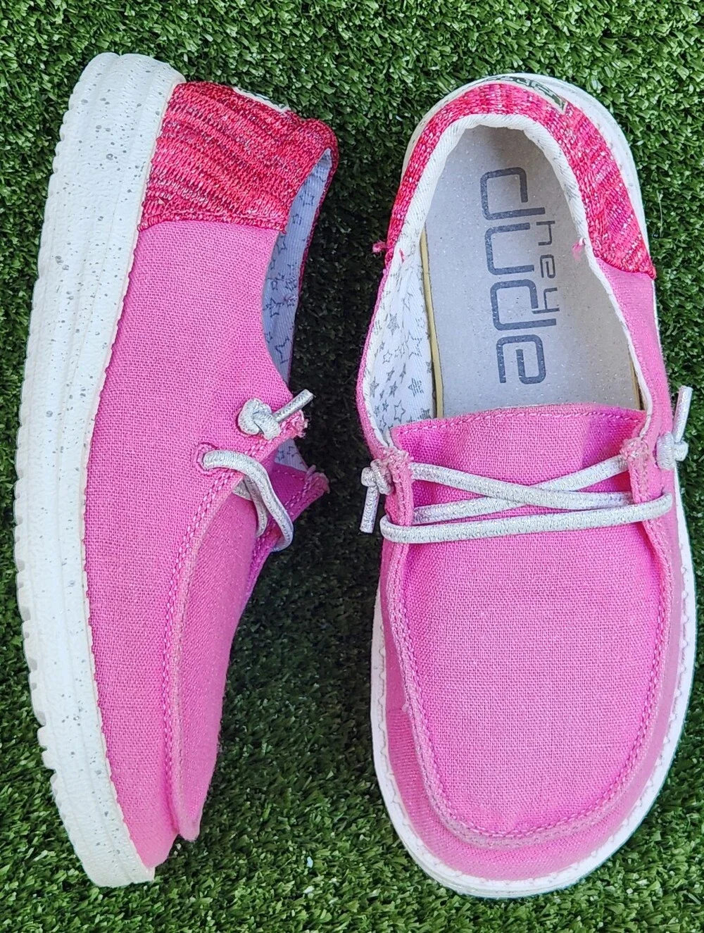 Hey Dude Wendy Kids Little Girls Walking Funk Fuxia Comfort Slip-on Shoes Size 1